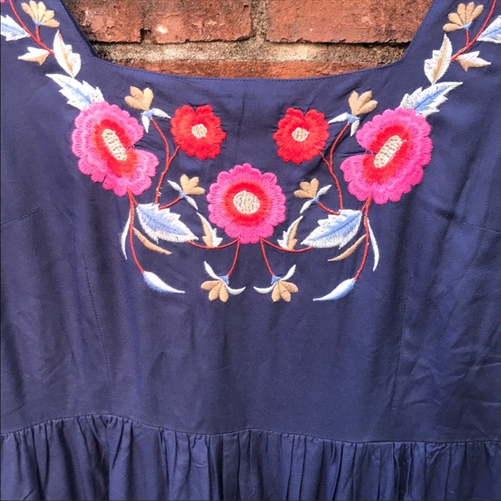 🌸 ModCloth Flower dress - Picture 8 of 8